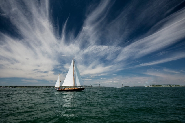 The ocean stirs the heart, inspires the imagination and brings eternal joy to the soul. - Robert Wylan
.
.
.
 #forty1north #newportri #luxuryhotel #harborview #bestviews #bythesea #marinalife #boatingseason #newportharbor #peaceful #roomwithaview #waterfront #relaxing #destination